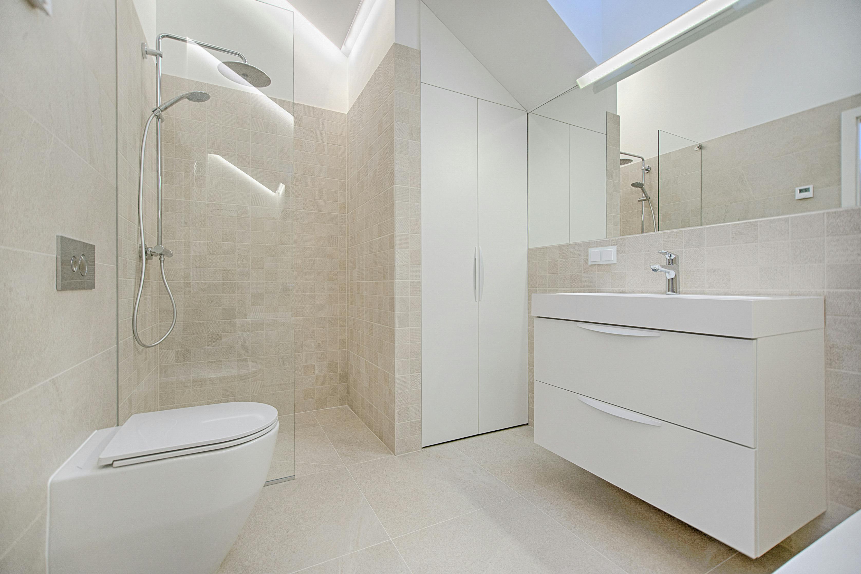 Compact Remodel — Houston, TX